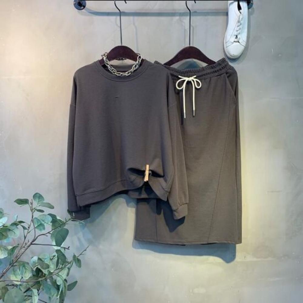 C S In The Room Women Round neCk SweatShirt Skirt Set 3 ColorS