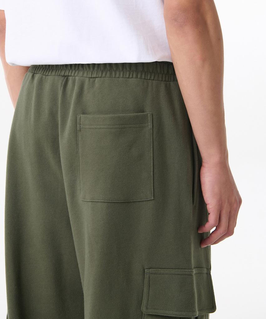 MUSINSA STANDARD One-Pleat Wide Cargo Sweatpants [Khaki]