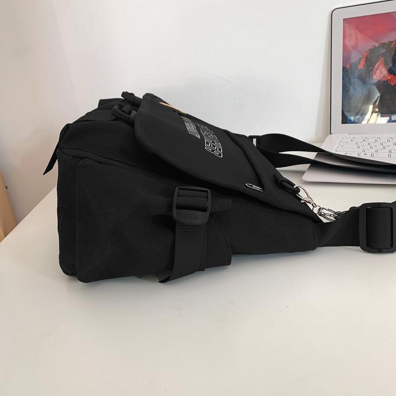 Мужская и женская сумка через плечо — фото 11