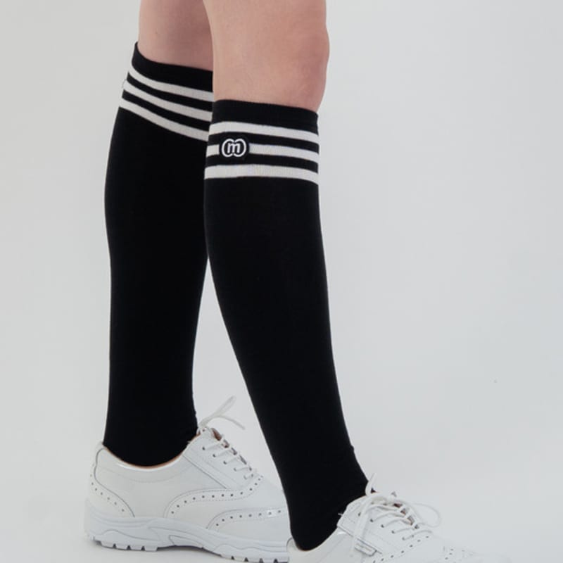 DOYOUKNOWMC ALL SEASON Striped Black Knee Socks