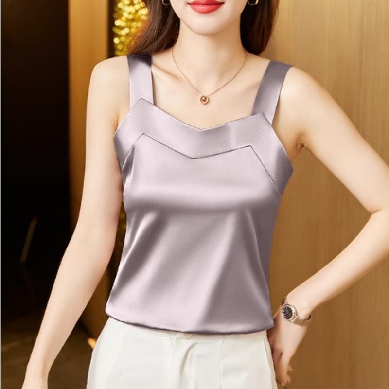 Summer Design for Women, Niche Inner Slim Base Shirt for Women, Sleeveless Beautiful Back Satin Top