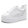 Scarpe casual da donna in microfibra da 7 cm, con plateau bianco, zeppa, tacco nascosto, scarpe bianche, sneakers grosse, skateboard