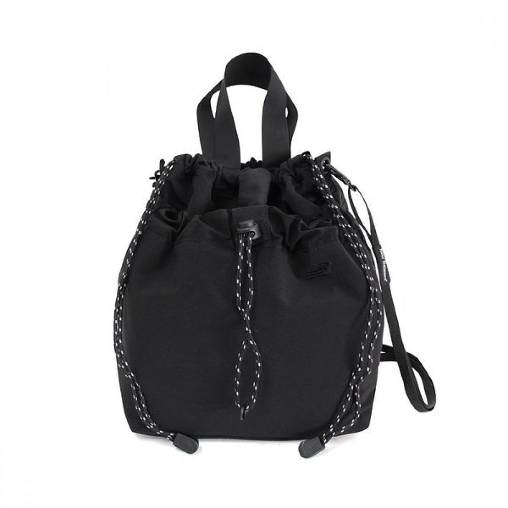 

New Balance Nb New Balance Dart Light String Cross Ear Bag Black Nbgcdsw103 19 NBGCDSW10319:MISC