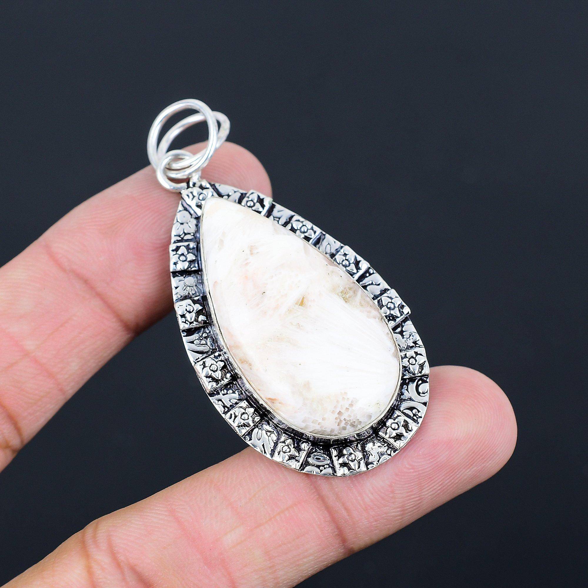 Sisters Day Deal Pear Scolecite Stone 925 Silver Bezel Handmade Pendant Jewelry