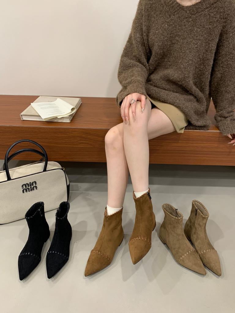 2025 autumn and winter new pointed low-heeled short elastic boots women's fashion boots thin boots side zipper suede Martin boots