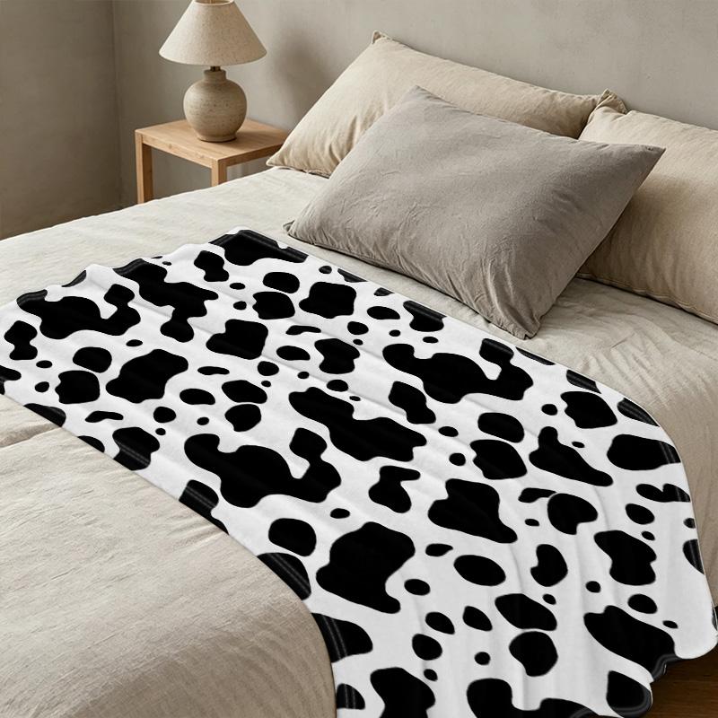 Lightweight Flannel Throw Blanket, Cow Print, Soft Skin-friendly Warm for Home, Window Seat, Outdoor Picnic, Halloween & Christmas