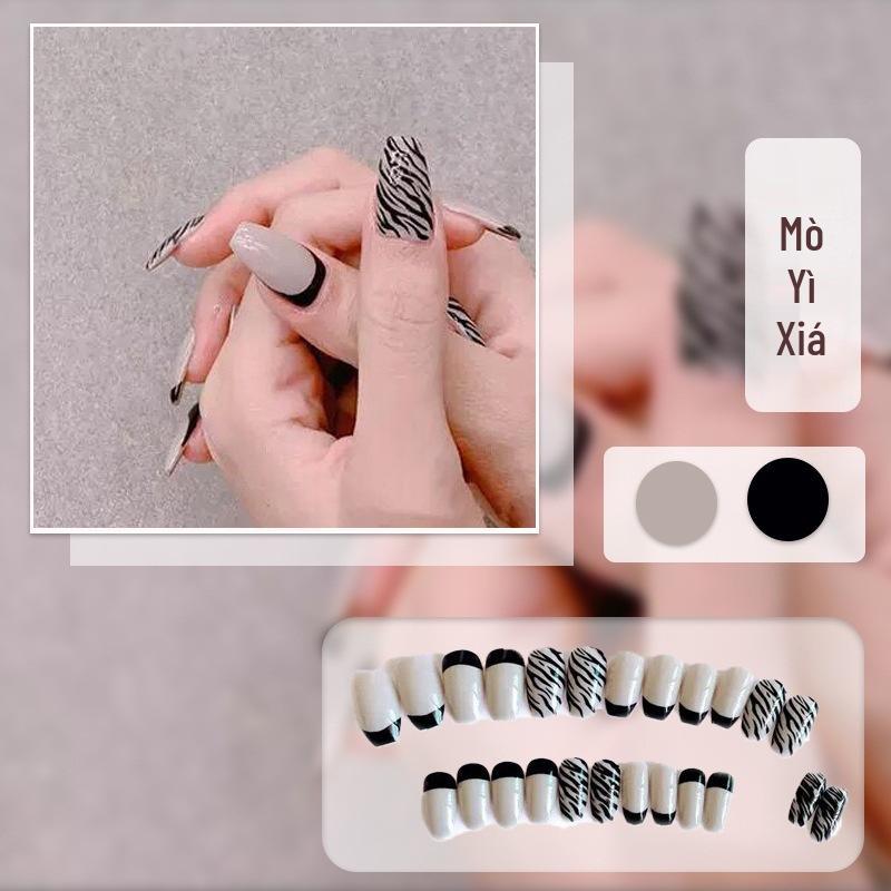 Pegatinas Desmontables para Uñas Estilo Europeo y Americano - Uñas Postizas Simples y Llevables