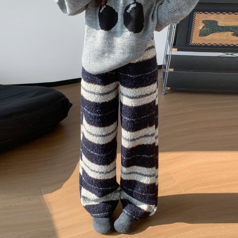 

Women s Autumn Winter Lazy Style Fleece Striped Wide Leg Pants High Waist Drape Slim Casual Straight Trousers S синій