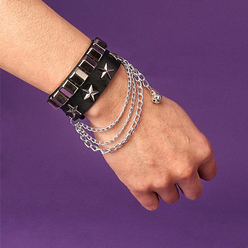 European/American Punk Star Rivet Leather Bracelet - Non-Mainstream Rock Style for Couples.