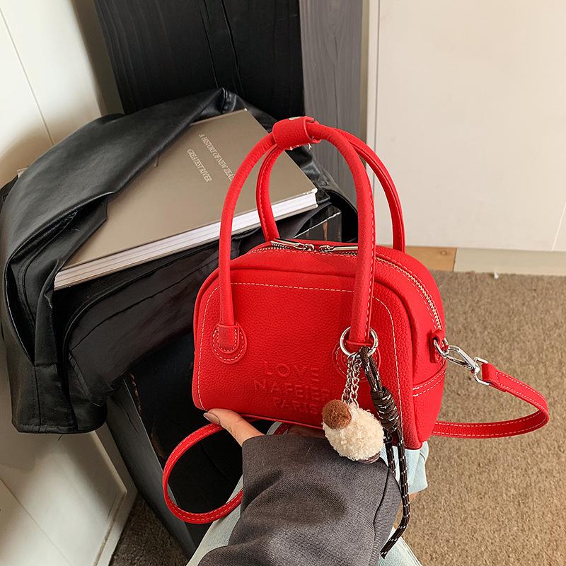 Small Bag Women's New Fashion Versatile Messenger Bag Casual Handbag