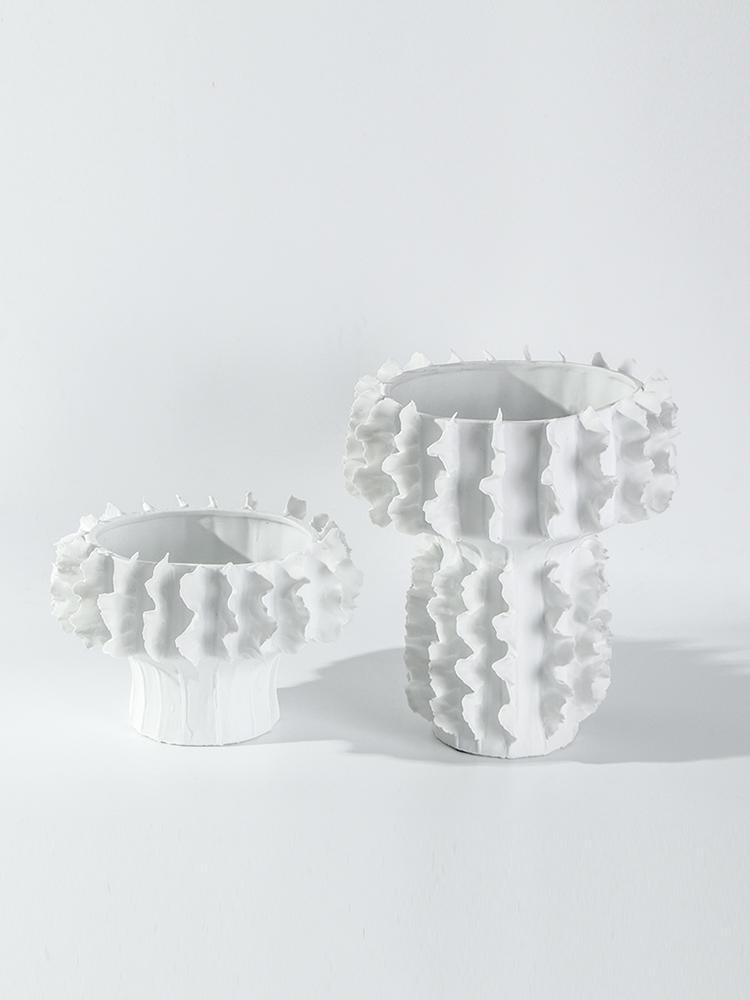 White Thread Lace Ceramic Vase Frosted Abstract Handicraft Ornament Flower Arrangement Accessories Home Decoration Vases Pots