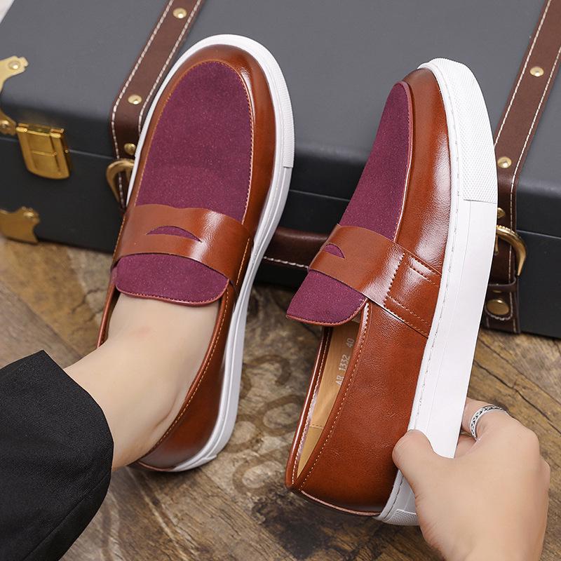 Mocassins Masculinos de Couro Estilo Britânico Tamanho Plus para Uso Casual de Negócios