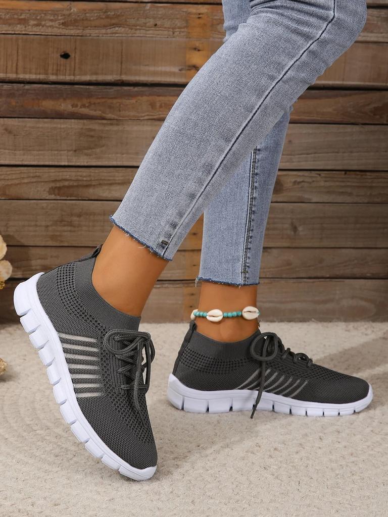 Fashion New Women Casual Flats Ladies Sport Shoes Woman Slip on Lace-Up Shoes All Color Chunky Sole Fashion Fly Knitting Mesh Shoes