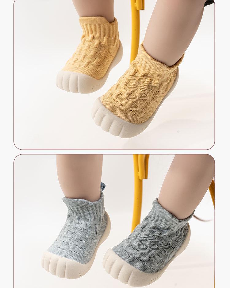 Soft Sole Non-slip Baby Walker Shoes - Solid Color Floor Socks for Boys & Girls, Ideal for Spring & Autumn Pre-walking.