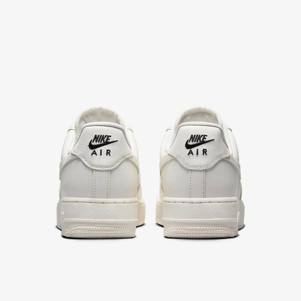 Air Force 1 ESS TRK3 AIR FORCE 1 ESS TRK3 Japan [Nike] '07 '07 Sail/Sail/Black HF1058-133 25.0cm