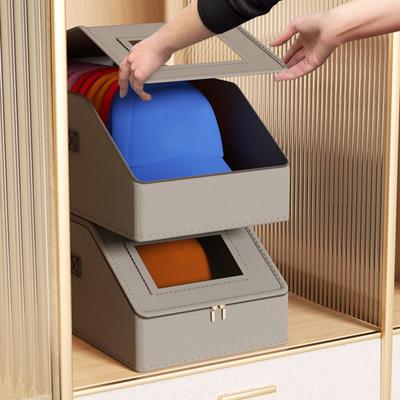 Úložný box na klobouky Organizér na baseballové čepice s průhledným okénkem Stohovatelný obal na klobouky Pojme až 12 čepic pro uložení v šatníku bez prachu