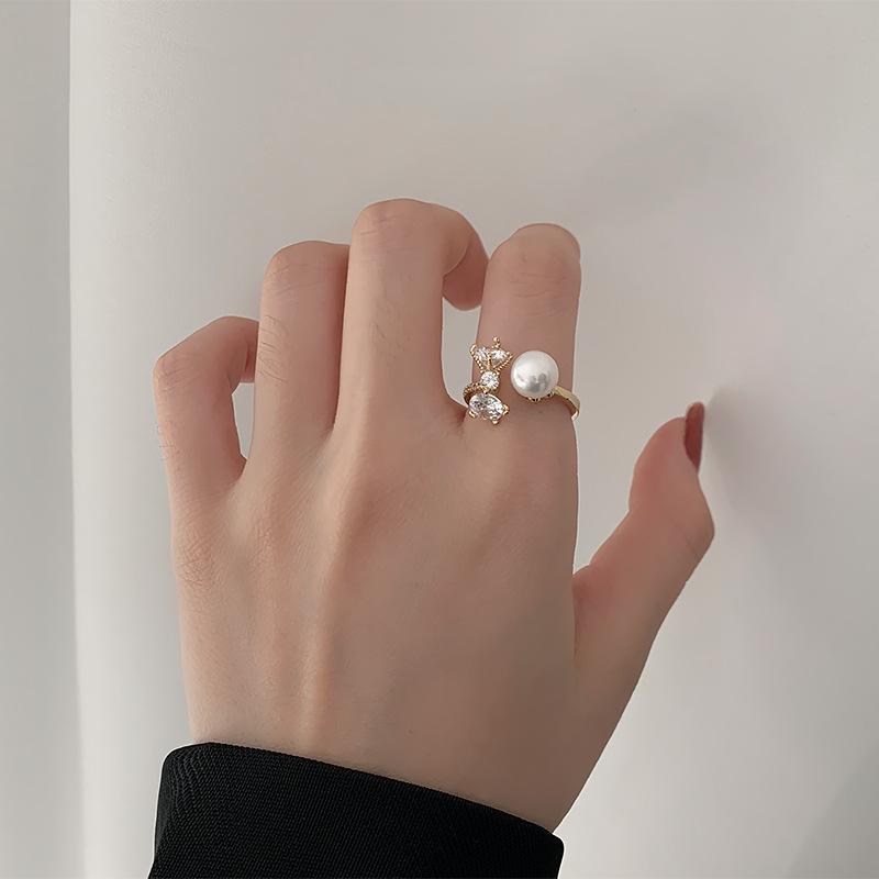 Fashion Personality Butterfly Pearl Ring Women'S Tide Niche Design Light Luxury Open Index Finger Ring Ring