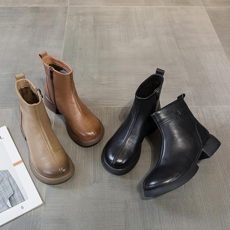 Die erste Schicht Rindsleder Kurzstiefel für Damen im Herbst und Winter 2025, die neuen Retro-Leder-Mode Chelsea kleine Lederstiefel für Damen