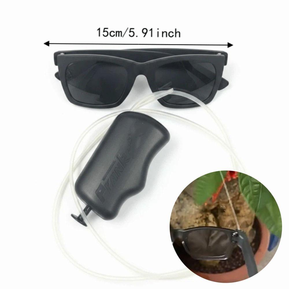 Plastic Water Spray Prank Glasses Novelty Water-spraying Prank Toy Funny Glasses Toy Gifts