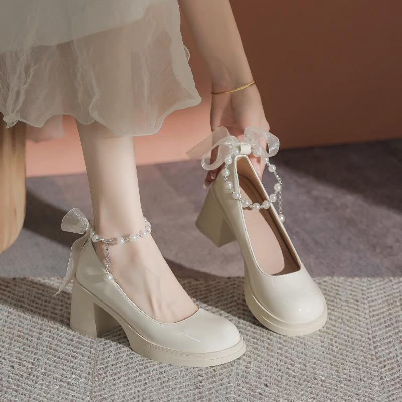 

White high heels children 2025 spring and summer new French gentle wind Mary Jane women s shoes light mouth thick heel single shoes 35