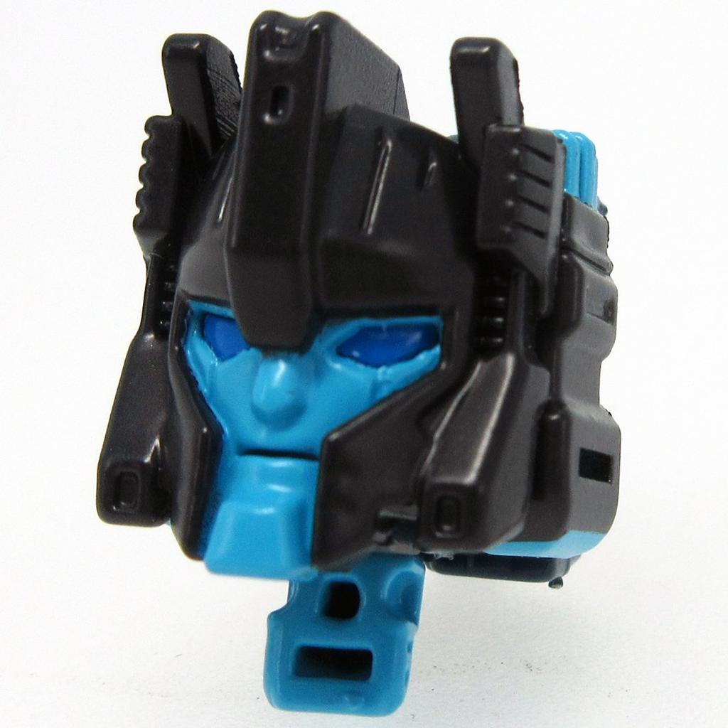 Transformers LG47 Kickback Crowder &