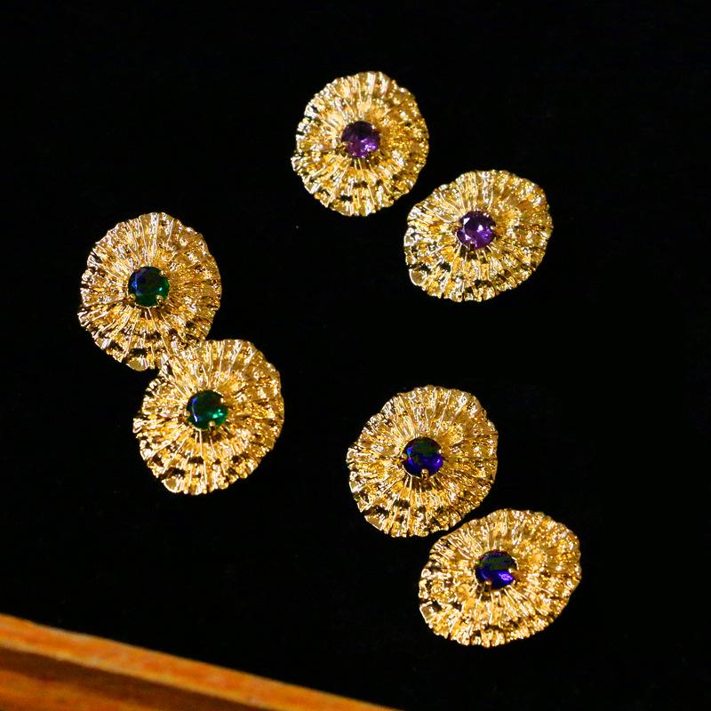 Elegant French Vintage Zircon-Inlaid Earrings