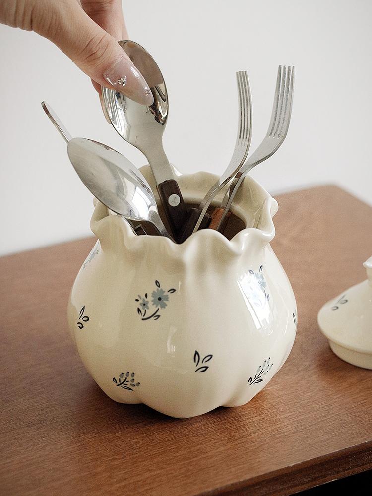 Kapaklı Seramik Süt Kavanozu Basit Ev Kahve Dükkanı Süt Kupası Öğleden Sonra Çay Potu Bal Kavanozu Batı Sofra Takımı Mikrodalga Latte Kavanozu