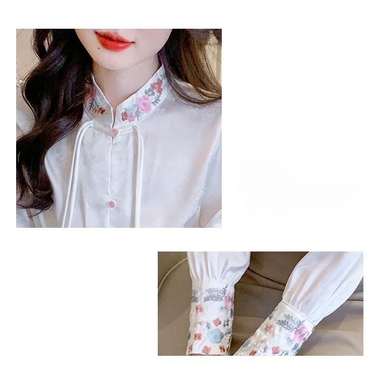 Stylish Embroidered Shirt with Long Sleeves - Perfect for Spring Outfits