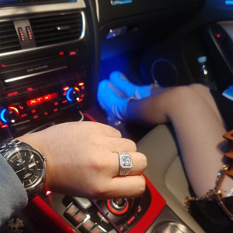 2026 Moissanite Group Inlaid with Diamonds Men's Ring Luxury Atmosphere Classic Gypsy Ring