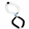 Magnetisches Partnerarmband Set Schwarz Weiß Mattierte Perlen Blaues Herz-Symbol Passender Schmuck für Verliebte Valentinstagsgeschenk Minimalistischer Stil Bequem