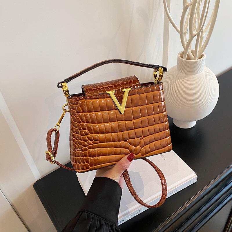 New High-end Light Luxury Crocodile Pattern Capu Lady Bag V Portable Shoulder Women's Bag