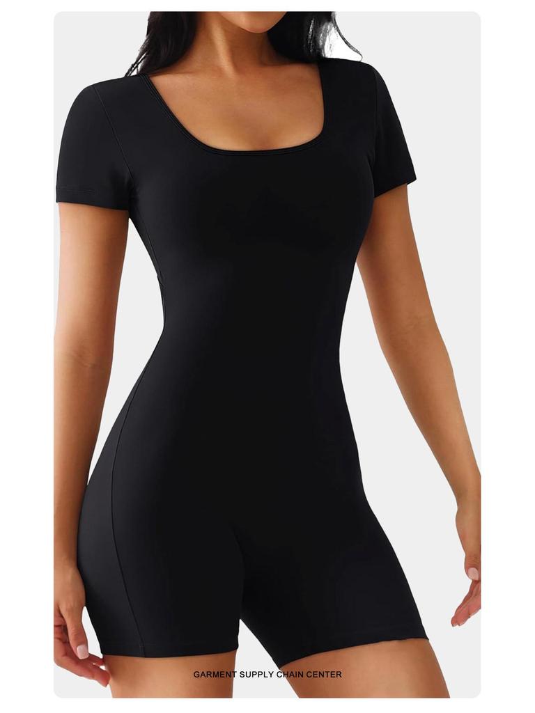 Damen Quick-Dry Yoga-Jumpsuit mit quadratischem Ausschnitt, kurzen Ärmeln & Cut-Out am Rücken