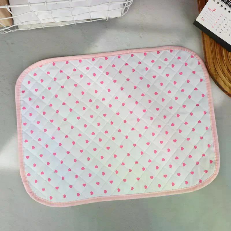 Nová růžová Láska Prošívaná Japonský styl Starožitná podložka pod talíř Stolní ubrus Ins styl Studentský stůl Materiál Tvar srdce Podložka pod stůl Roztomilý