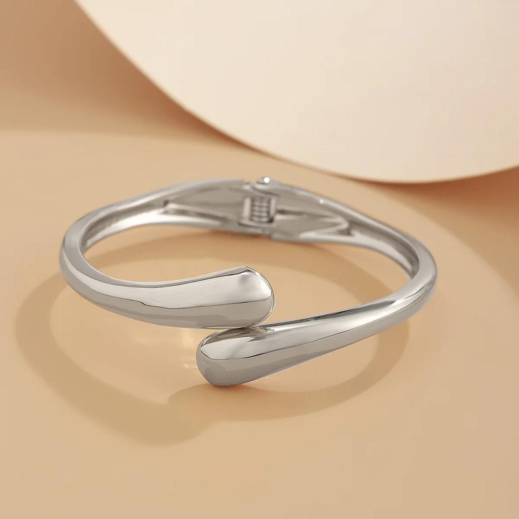 Stainless Steel Teardrop Shaped Bangle For Women Simple Chunky Gold Silver Color Adjustable Cuff Open Bracelet Fashion Jewelry