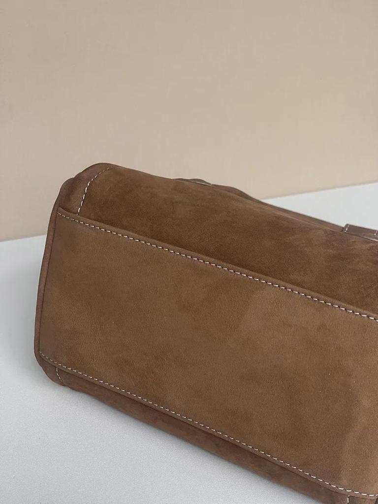 2024 Damen Handtasche aus echtem Leder in Kissenform: High-End Herbst/Winter Schulter- & Umhängetasche