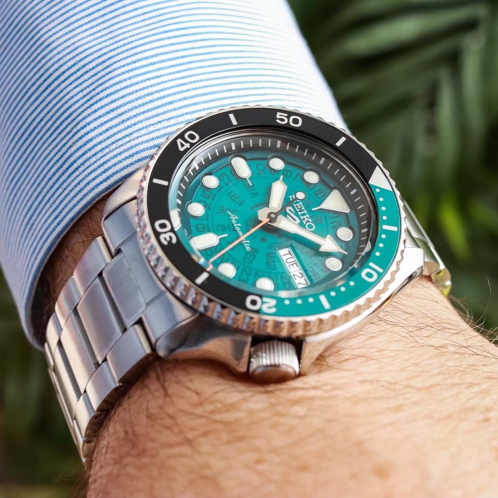 SEIKO SEIKO5 Sports Mechanical Distribution Limited Model SRPJ45K1 Time Sonar Blue Automatic Manual Winding SKX Sports Style [Item]