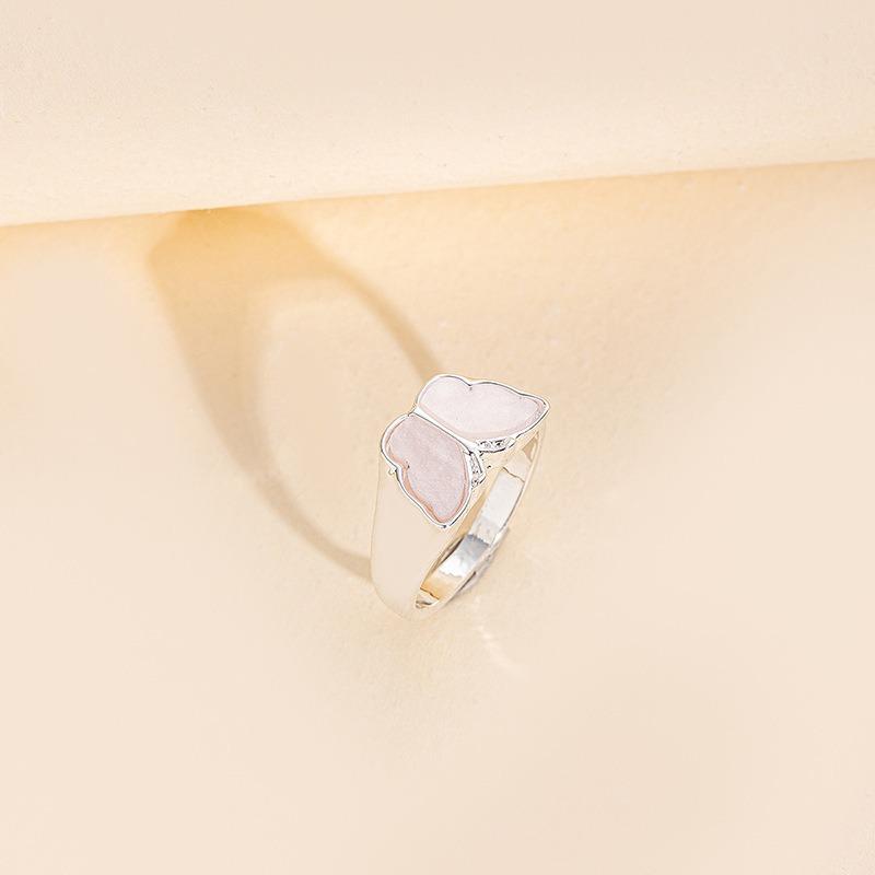 Butterfly ring new gold-plated jewelry women's zinc alloy fashion versatile exaggerated jewelry accessories