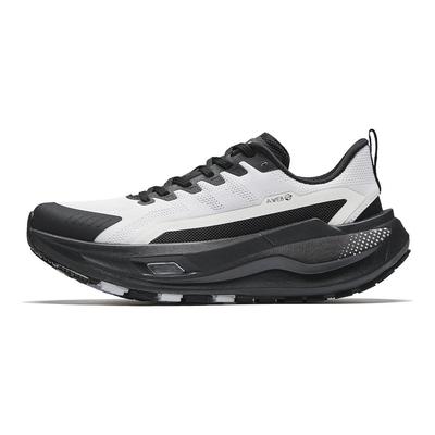 Obuwie męskie – Sneakersy
