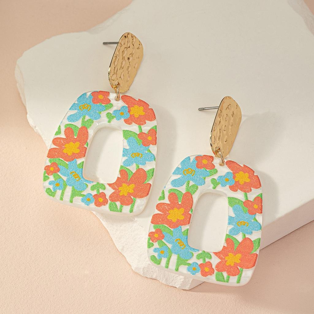 Acrylic fashion hollow simple geometric earrings oil painting small flower small clear fresh air creative design sense