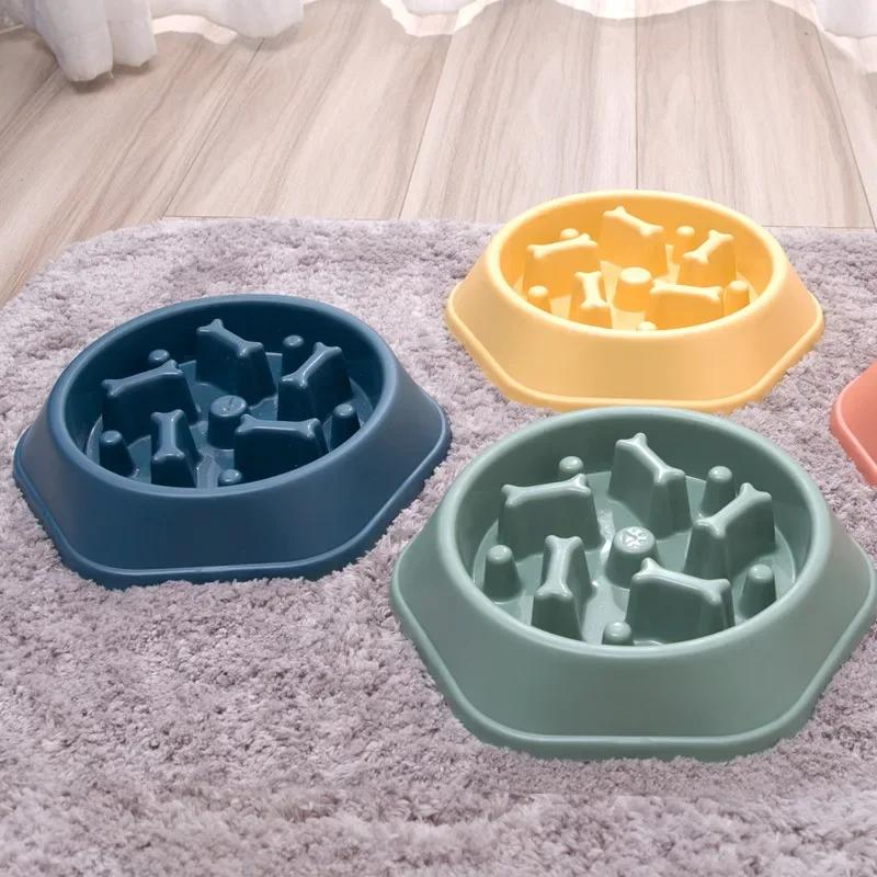 Slow Feeder Dog Bowl Anti-choking Puppy Food Bowl Anti-slip Pet Slow Eating Dog Dishes Puzzle Feeders for Dogs Small Medium