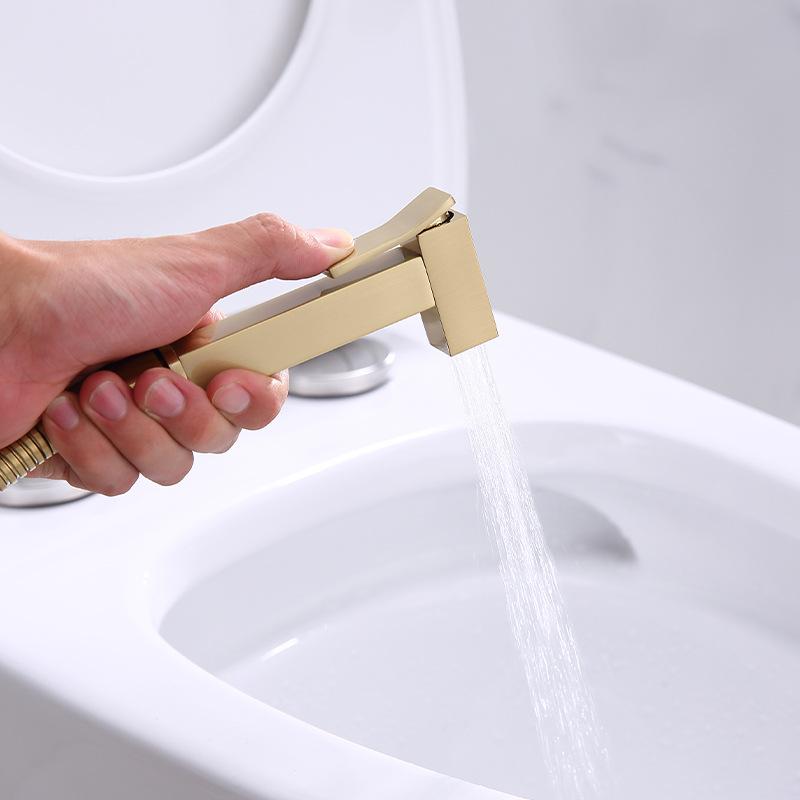 Mosazná bidetová baterie Zlatá ruční toaletní bidetová sprška Hygienická sprcha Toaletní baterie Jedna studená voda Samočisticí