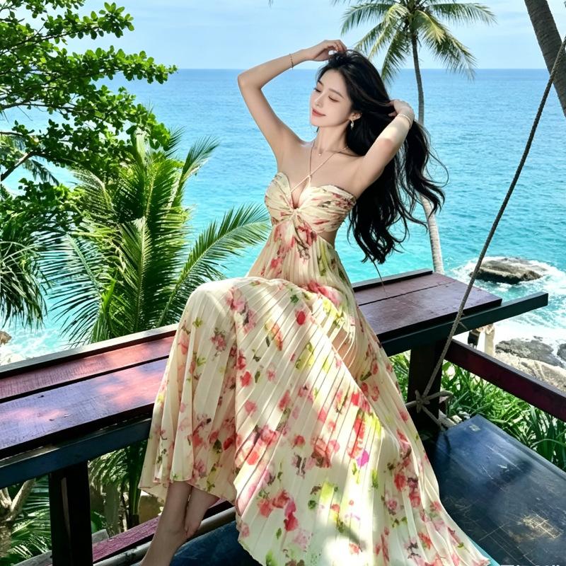 Super fairy pendulum atmosphere floral temperament waist thin pleated neck tube top suspender long skirt seaside vacation skirt