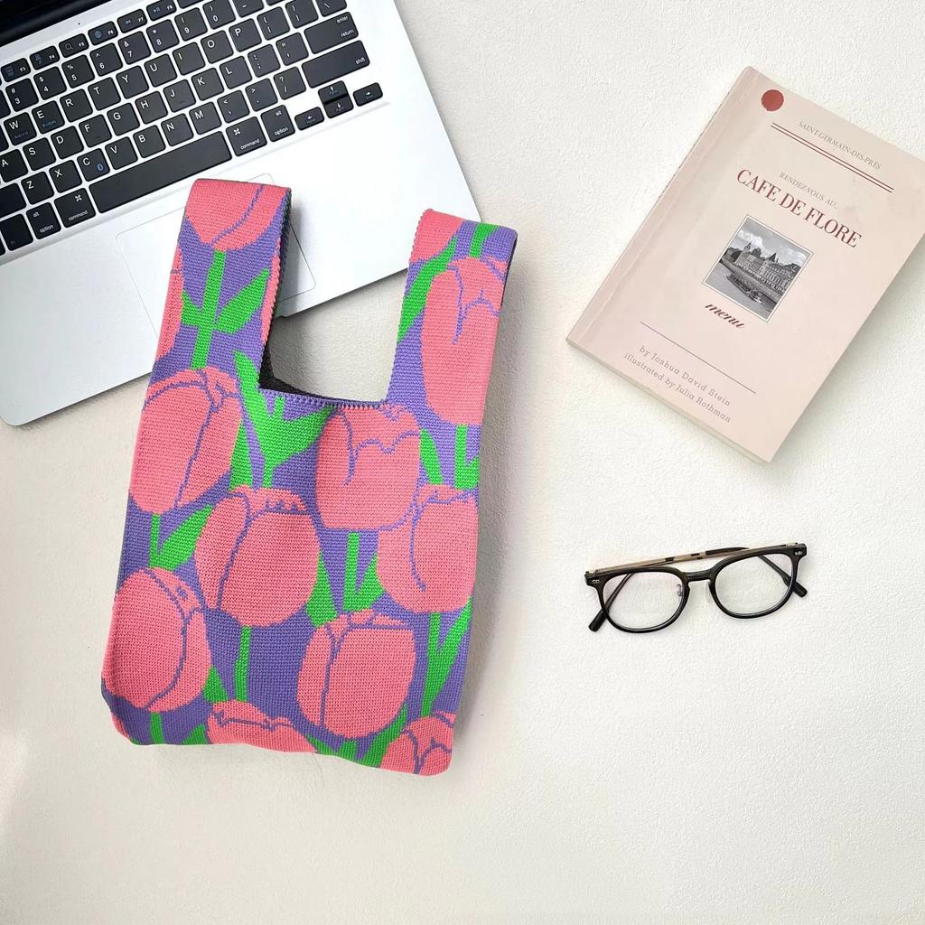 Women's Knot Wrist Bag Handmade Knitted Bag Portable Mini Striped Tote Bucket Phone Bags Large Capacity Autumn Winter Handbags