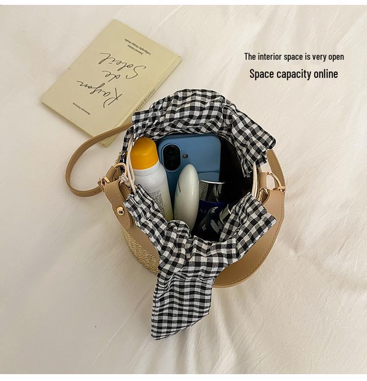 2026 Bow Plaid Straw Woven Bucket Bag: Fashionable, Versatile Single Shoulder Crossbody Handbag for Women