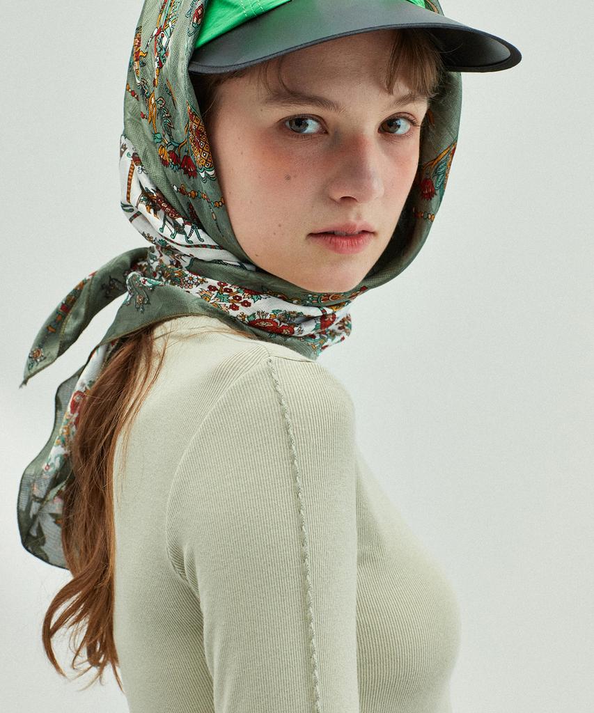 BETWEEN A AND B Peacoat Stitch Round Neck T-Shirt [Olive]