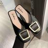 Pantoufles à enfiler pour femmes enveloppantes à moitié: Semelle souple, Polyvalent, Tendance, Vêtement d'extérieur.