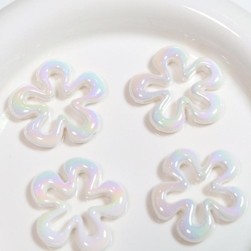 DIY Elegant Hollow Flower Pendant Hollow Flower Jewelry Making Accessories Resin Material for Jewelry Necklace Making