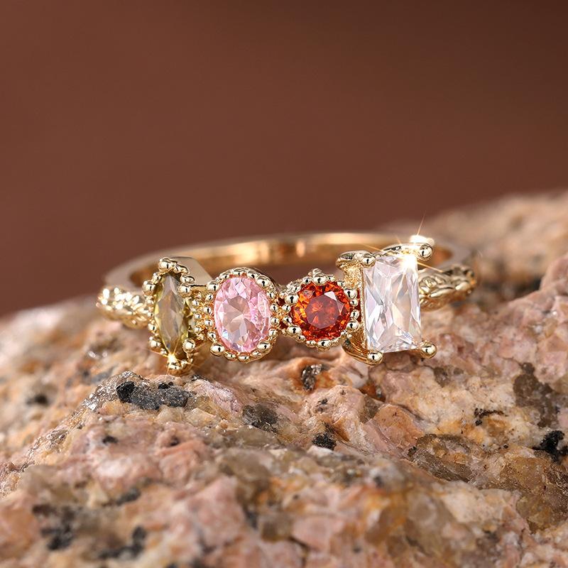 Exquisite Geometric Ring, Light Luxury Simple and Colorful Zircon Ring, Fashionable and Elegant Jewelry.
