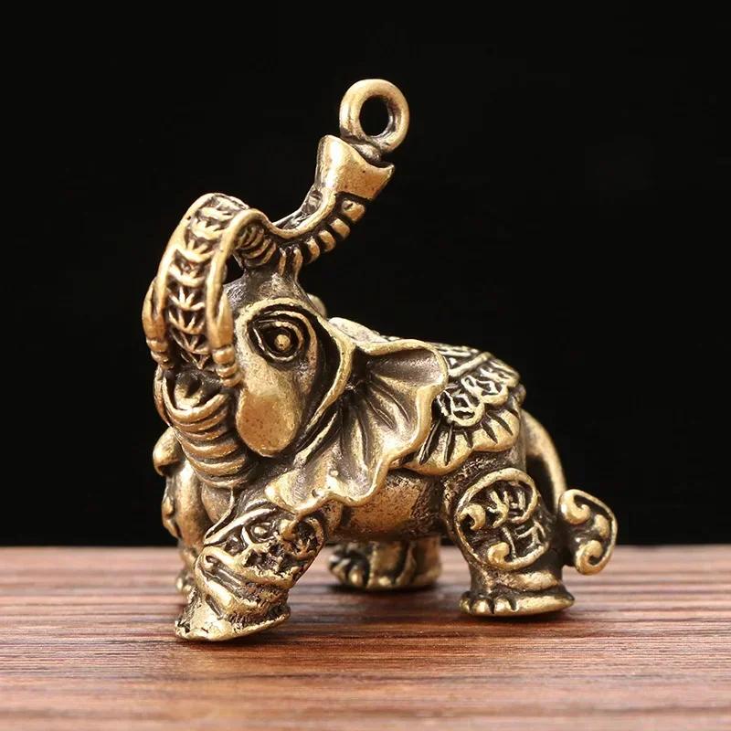 Portachiavi Ciondolo Elefante di Rame Auspicioso Ottone Vintage Metallo Animale Portachiavi Ornamenti Portachiavi Ciondoli Portachiavi Gioielli