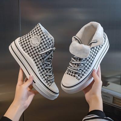 Zimowe płócienne buty plus aksamitne ciepłe płaskie codzienne buty damskie modne wygodne buty do chodzenia wulkanizowane